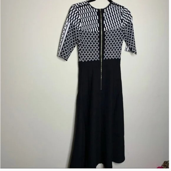 ted baker aggigi tulip skirted bodycon dress in black size 2 nwot - Picture 11 of 11